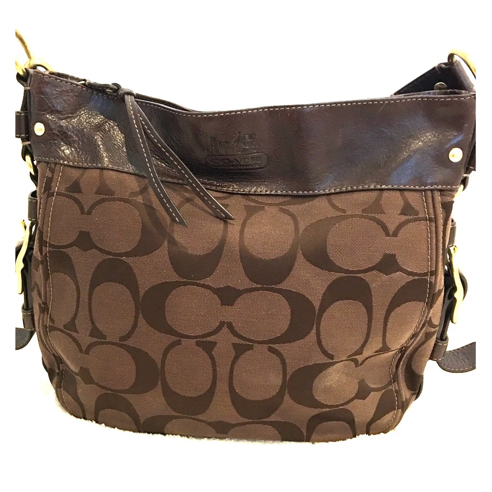 Authentic Signature Coach Handbag in Chocolate